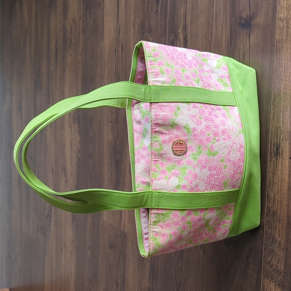 Lilly Pulitzer Tote Purse - Picture 10 of 17